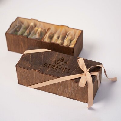 Набор травяных чаев Memories в подарочной деревянной шкатулке 10 пирамидок на чайник