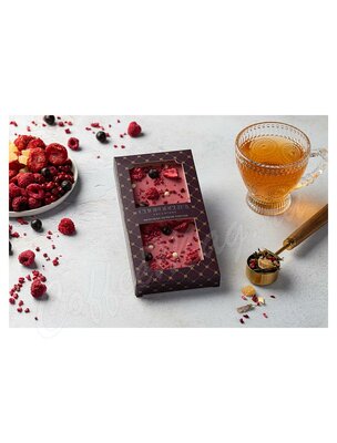 Chokodelika Шоколад белый с украшением Малина, клубника, смородина 100 г