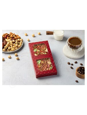 Chokodelika Шоколад молочный с украшением Пекан, вишня, фундук 100 г