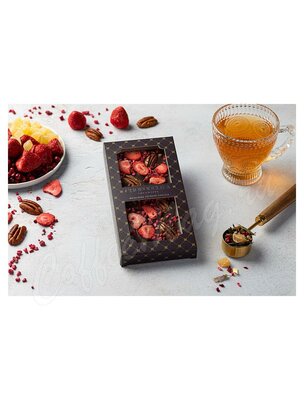 Chokodelika Шоколад темный с украшением Клубника, пекан, малина 100 г