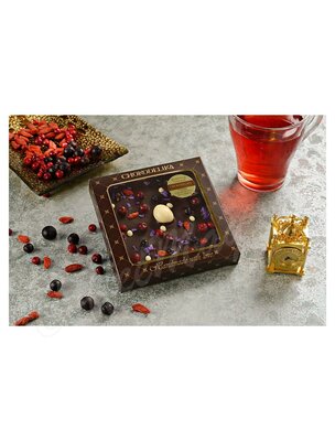Chokodelika Шоколад темный Годжи, смородина, брусника 75 г 