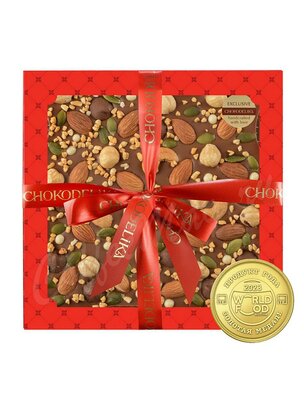 Chokodelika Шоколад молочный Ореховый фейерверк 180 г 