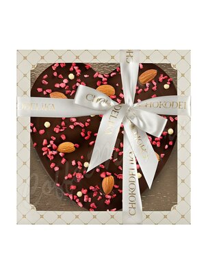 Chokodelika Шоколад темный Малиновое сердце с миндалем 180 г