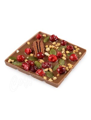 Chokodelika Шоколад молочный с украшением Пекан и брусника 35 г